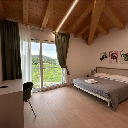 Lantgård Lombardi Bologna - San Lazzaro La Mura San Carlo