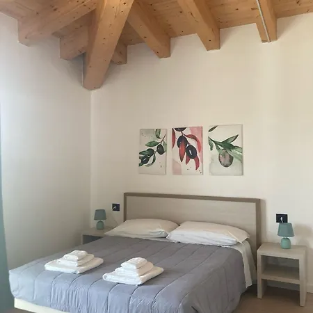 Lantgård Lombardi Bologna - San Lazzaro La Mura San Carlo